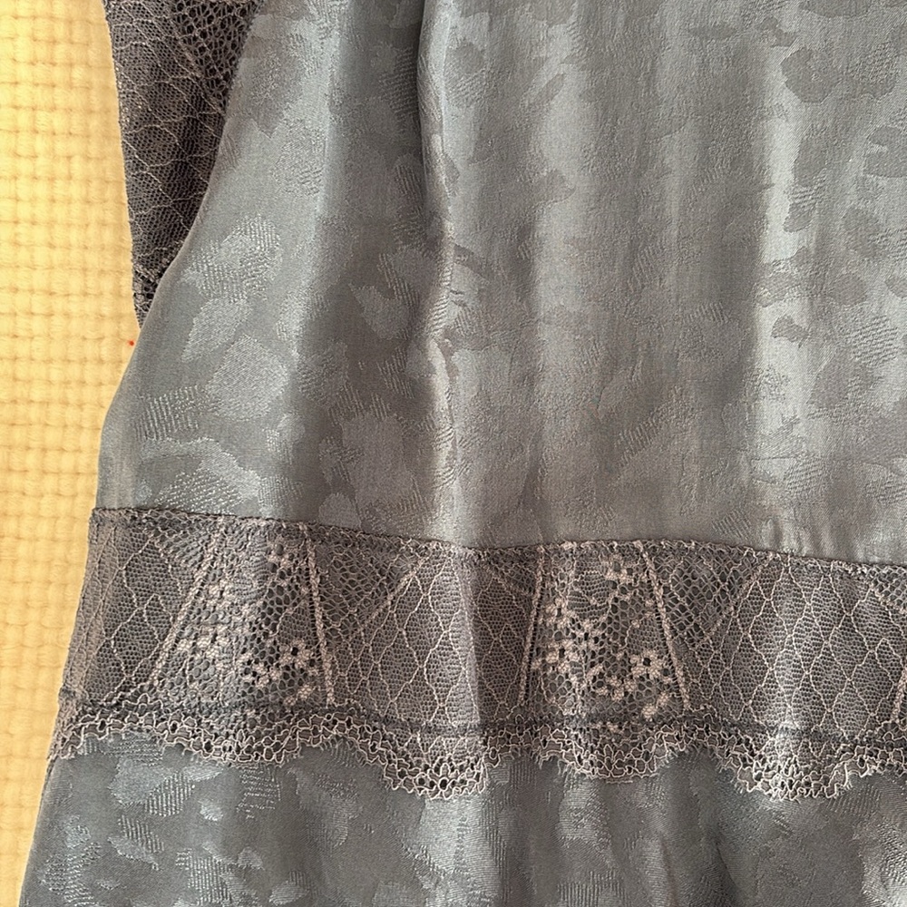 Zadig & Voltaire size XS Navy leopard printed woven silk (100% Silk). - Picture 11 of 11